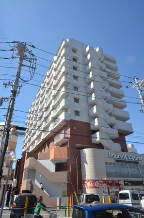 パレ・ドール西八王子の物件外観写真